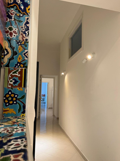 Others 5, Casa Maria In Centro, Salerno