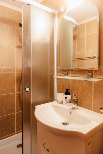 Others 2, Romanian Athenaeum 1BR Apartment with Amazing View, Municipiul Bucuresti