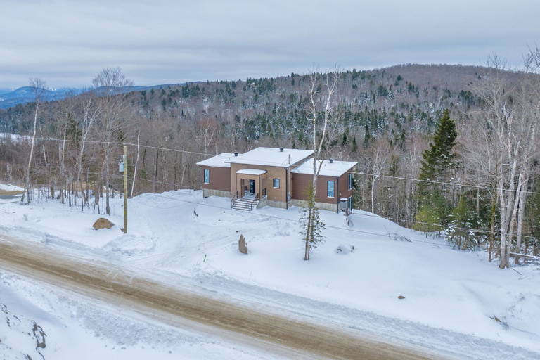 Exterior & Views 2, Belair 5 by Tremblant Platinum, Les Laurentides