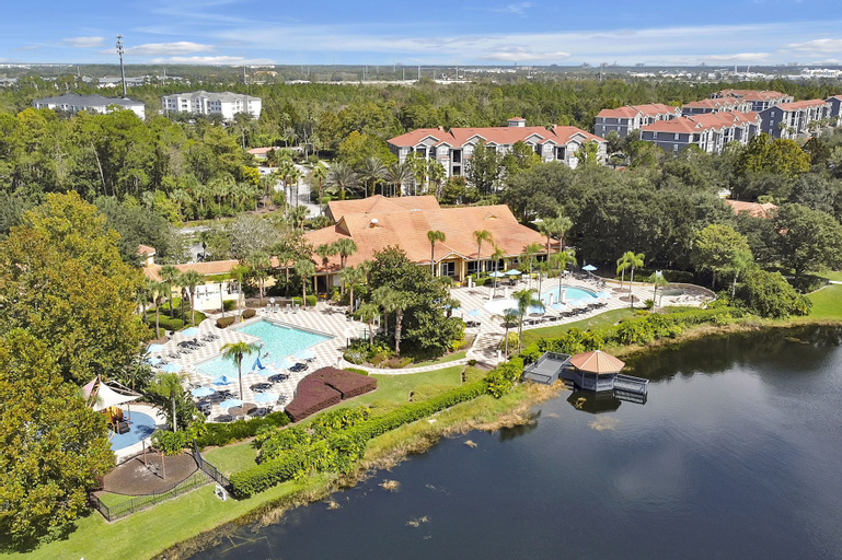 Encantada Resort Vacation Townhomes by IDILIQ, Osceola