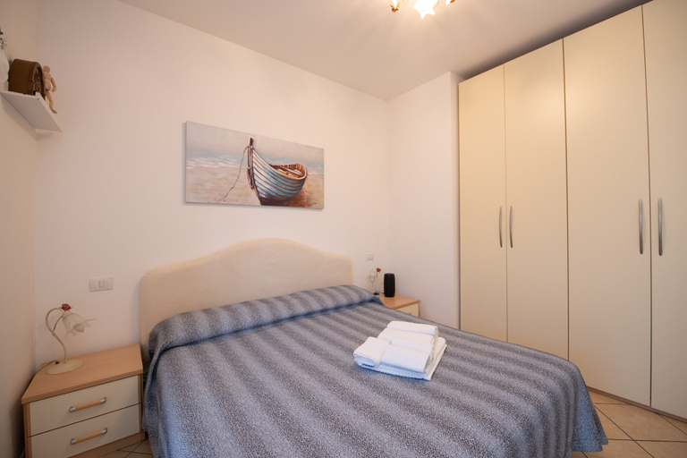 Bedroom 3, Casa Blu, Brescia