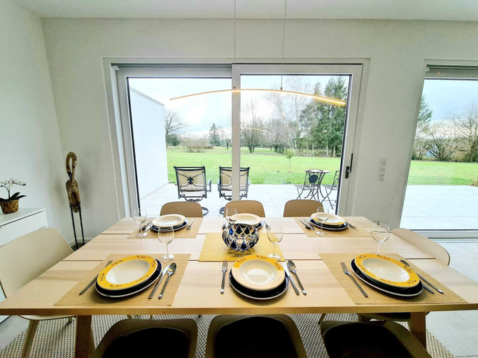 Others 5, Luxurious 5 bedrooms house, Esch-sur-Alzette