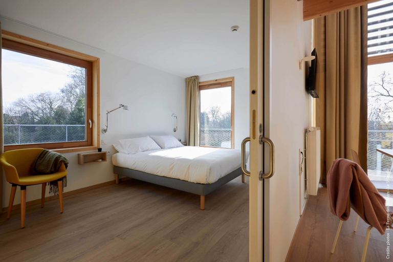 Bedroom 3, La Ferme des Ailleurs, Nord