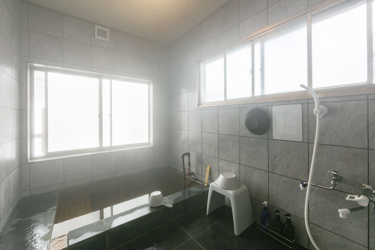 Bathroom 4, IWANKE, Sōbetsu