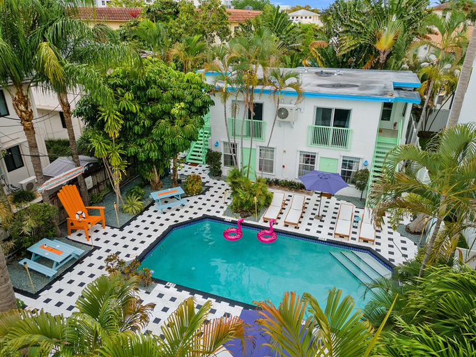 Sport & Beauty 1, Las Olas Guest House, Broward