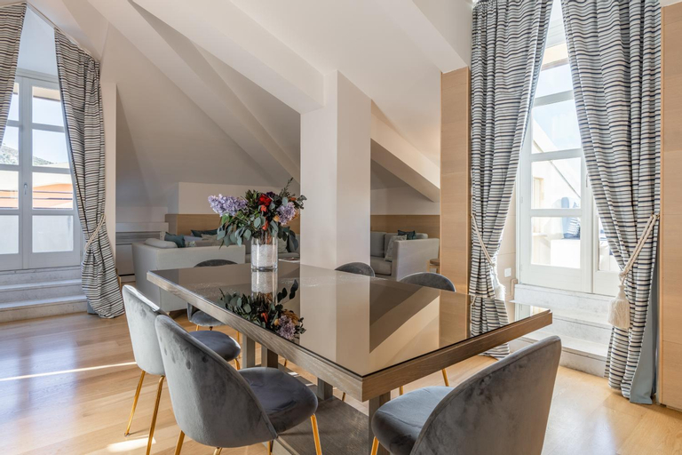 Dining Room 1