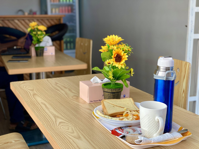 Food & Drinks 5, BryMac Hotel, New Juaben