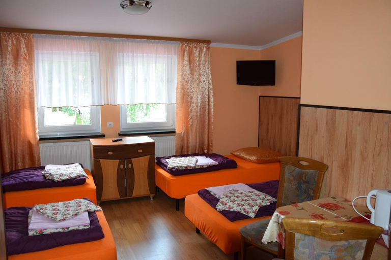 Bedroom 4, Osrodek Wypoczynkowy Pod Szczelincem, Kłodzko