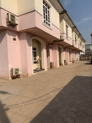 Exterior & Views, H18 Apartment, AbujaMun