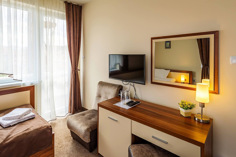 Bedroom 3, Hotel Bulgaria, Harmanli