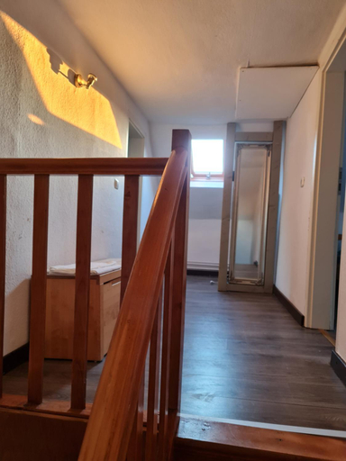 Others 3, Schonste Lage am Rhein in unmittelbarer Stadtnahe, B & B, Köln