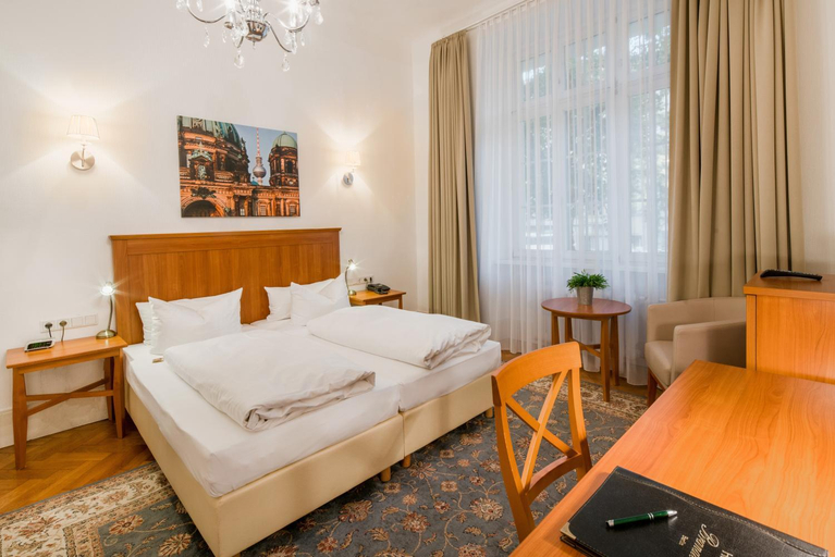 Bedroom 3, Hotel Brandies, Berlin