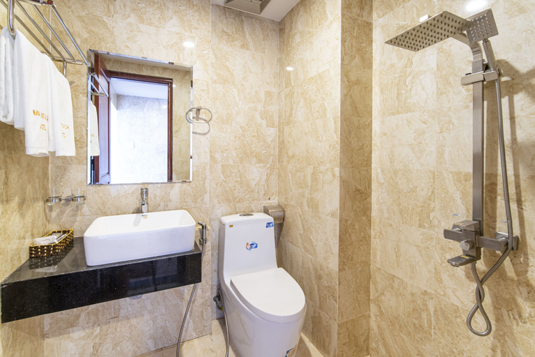 Bathroom 4, May Beach Hotel, Da Nang