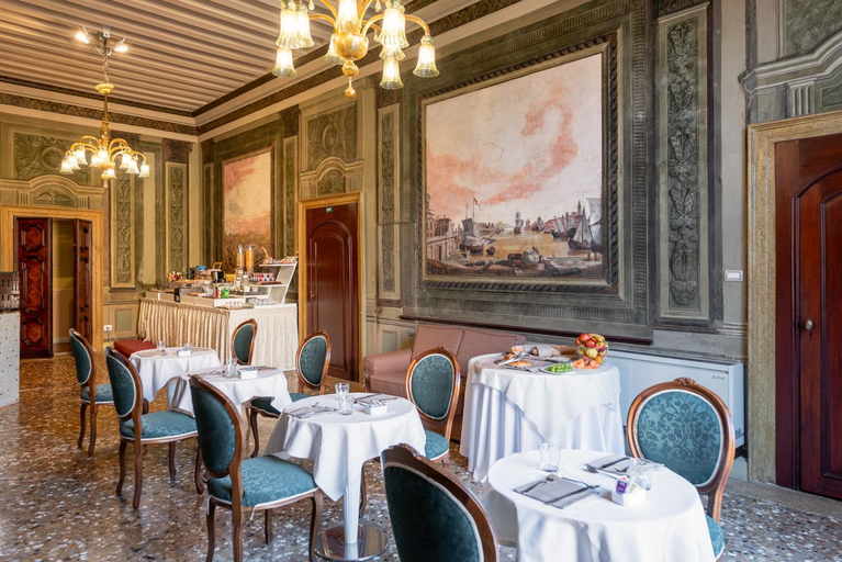 Food & Drinks 5, Il Sogno di Giulietta e Romeo, Venezia