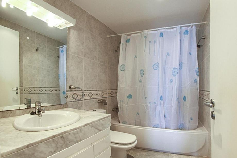 Bathroom 3, Club Villamar - Apartment Amatella, Girona