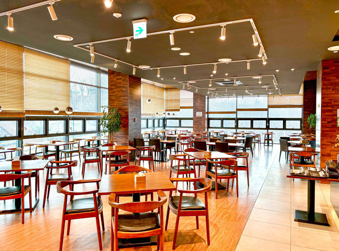 Food & Drinks 2, Airsky Hotel, Jung