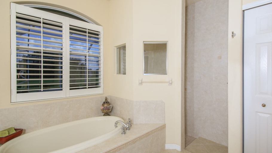 Bathroom 4, 240 Marker rd, Charlotte