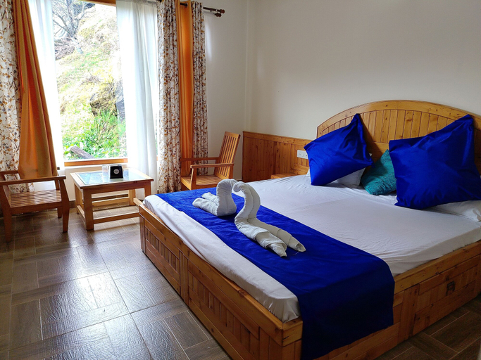 Bedroom 3, Elegance Retreat Manali Luxury Stay, Kullu