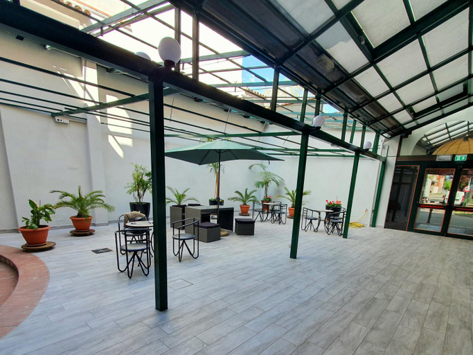 Others 5, HOTEL PERLA, Ravenna