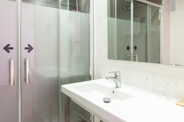 Bathroom 5, Ibiza Rocks Hotel, Baleares