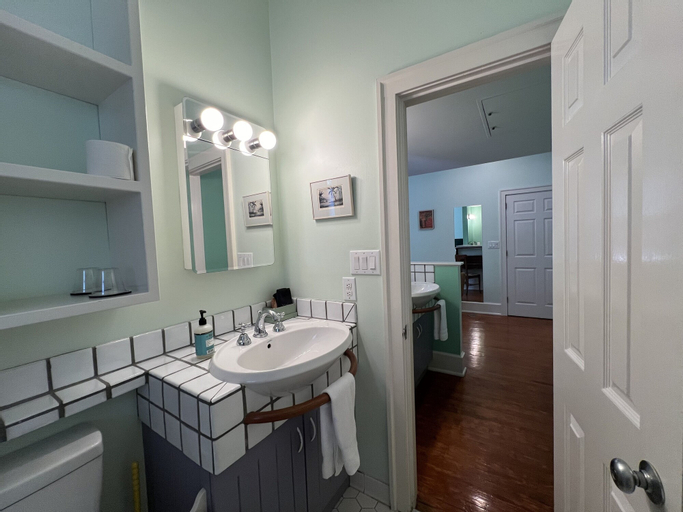 Bathroom 8