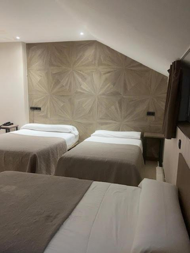 Bedroom 3, Hotel Ciudad de Fuenlabrada, Madrid