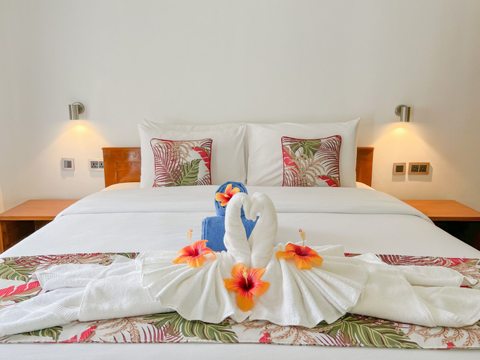Bedroom 3, Palm Holiday Apartments