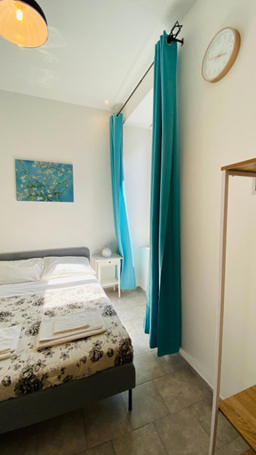 Bedroom 2, The Roof Garden - Bed&Breakfast, Napoli