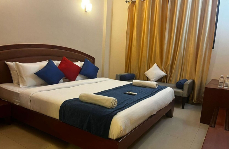 Bedroom 3, Blue Bliss Hotels By PPH Living Infantry Road, Bangalore