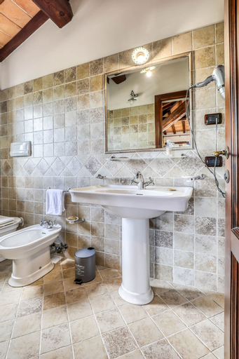 Bathroom 8