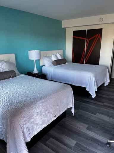 Bedroom 3, Howard Johnson by Wyndham Hartford South – Rocky Hill, Hartford