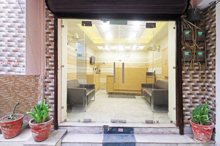 Others 5, Mauryan Express Hotel Dashrathpuri Metro, Delhi