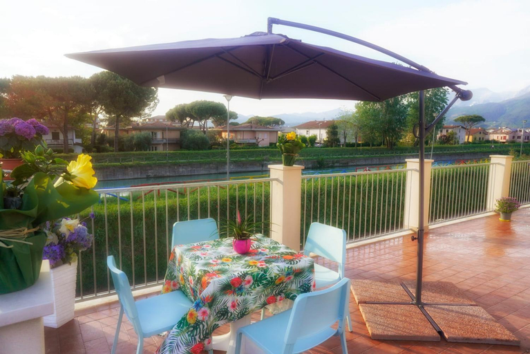 Others 4, Residence Deamarina, Massa Carrara