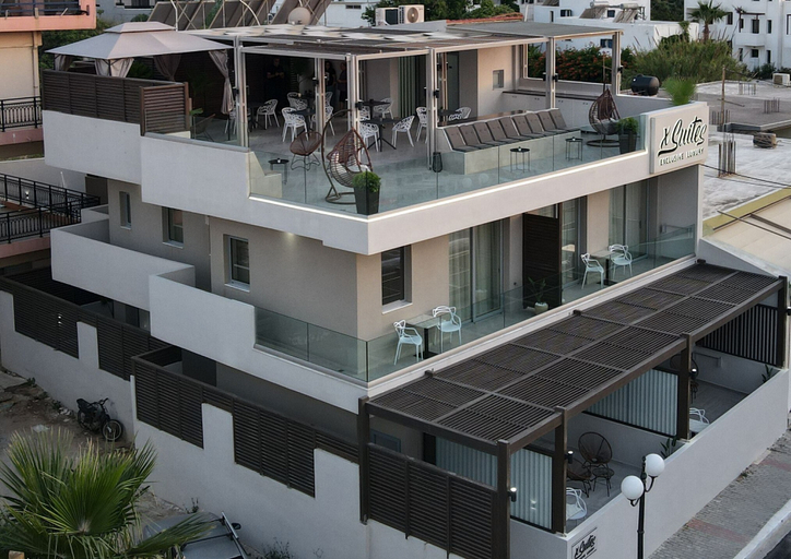 Exterior & Views 2, xSuites - Adults Only Suites with Private Jacuzzi, Crete