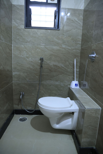Bathroom 4, Hotel Garuda Executive, Latur