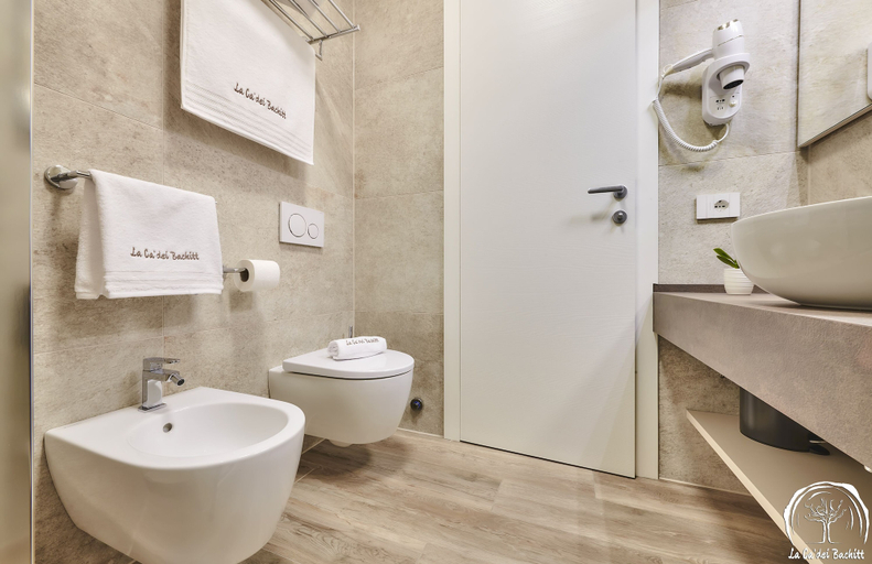 Bathroom 3, Foresteria Ca' dei Bachitt, Lecco
