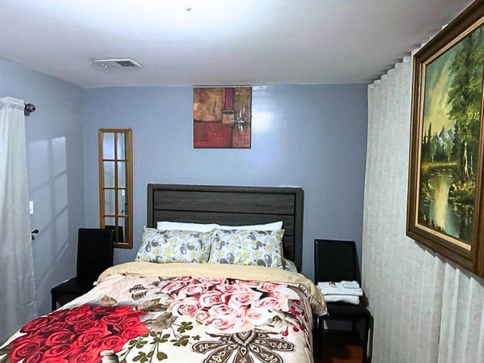 Bedroom 3, Glamour Room A Near EWR Aiport Penn Stat, Newark