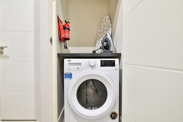 Bathroom 3, 1-Bed City Nest in Cardiff, Cardiff