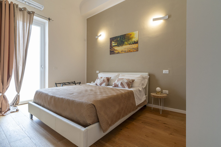 Bedroom 4, SoClà Boutique Hotel, Taranto