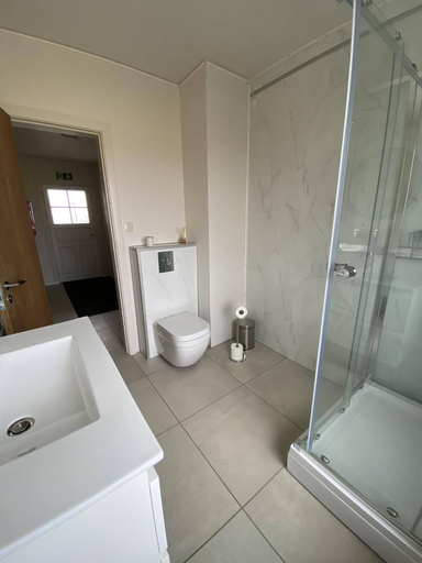 Bathroom 4, Álftártunga farm guesthouse, Borgarbyggð