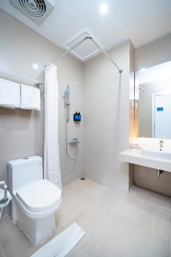 Bathroom 4