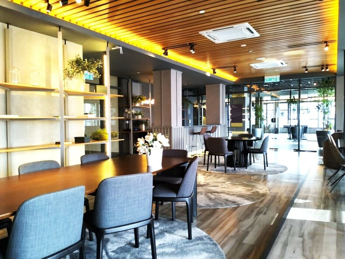 Food & Drinks 5, KLCC SkyTowerStayCation AT Ceylonz Suites By HAPYHOME, Kuala Lumpur