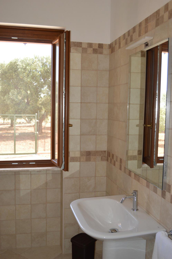 Bathroom 2, Le Terrazze Miramare B&B, Brindisi