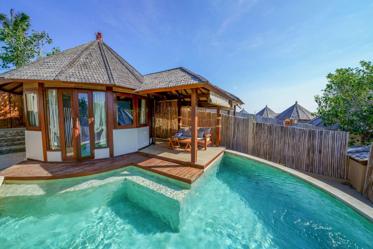 Swimming Pool 12