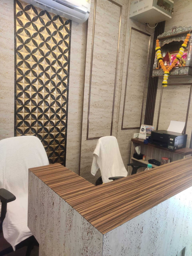 Sport & Beauty 5, Hotel Royal Inn, Mumbai Suburban