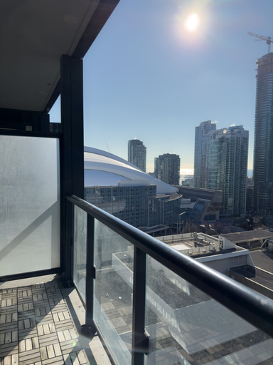 Others 4, Luxury Suite by CN Tower & Free Parking, Toronto