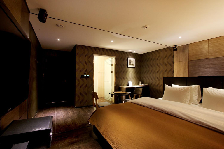 Bedroom 3, Uijeongbu Latree Hotel, Yangju
