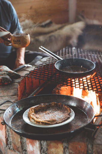 Food & Drinks 4, Majoitus KitkanRiisi - Hostel, Lapland