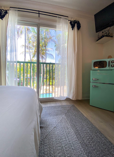 Bedroom 3, Las Olas Guest House, Broward