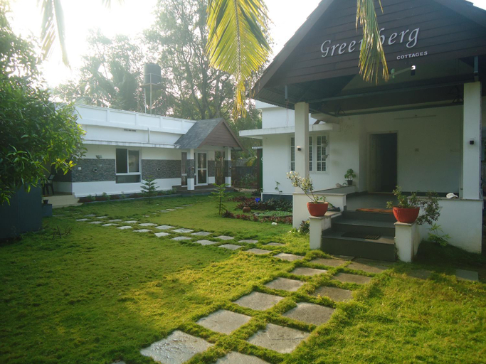 Others 5, Greenberg cottages Mararikulam, Alappuzha